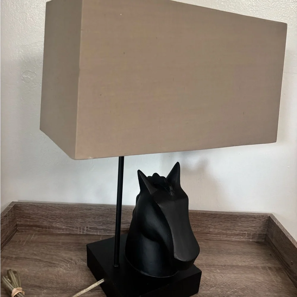 West elm black horse head table lamp